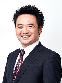 税理士　前川敏之　氏