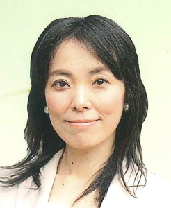 小川　真紀　氏