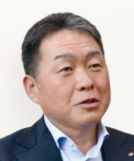 石島 久司 氏