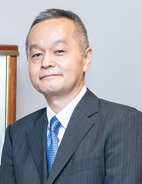 伊藤　憲義　氏